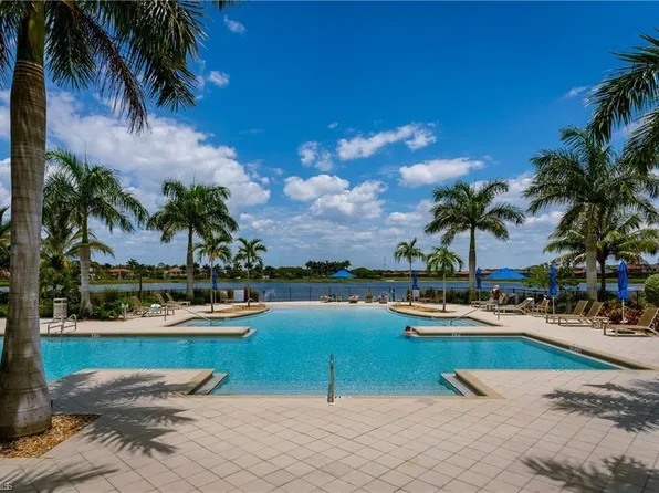 1326 Kendari Ter, Naples, FL 34113