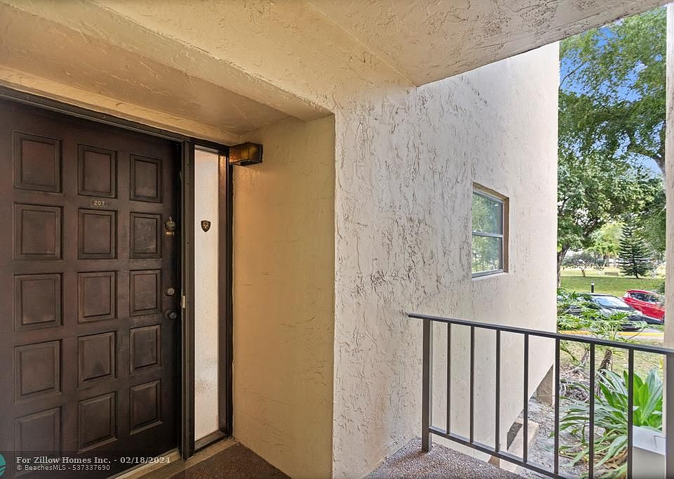 Falls Of Inverrary Tr Condominiums 6060 S Falls Circle Dr Fort Lauderdale FL Zillow
