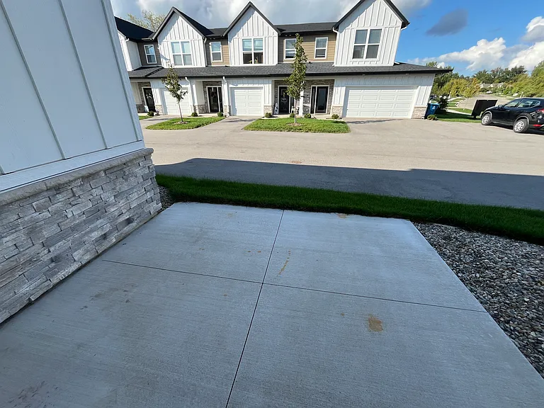 11295 Sessions Dr — Photo 25
