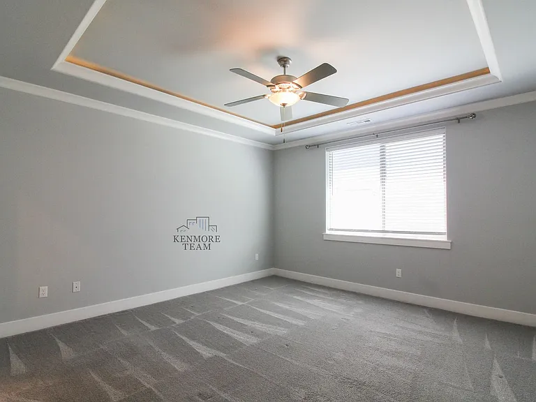 9114 Ruven St — Photo 11