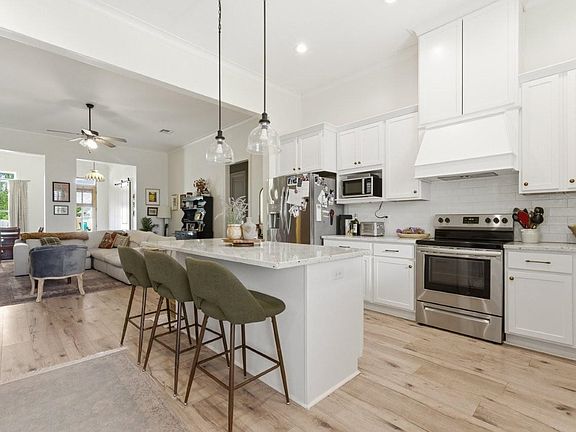 5th image of 4094 Camryn Rd