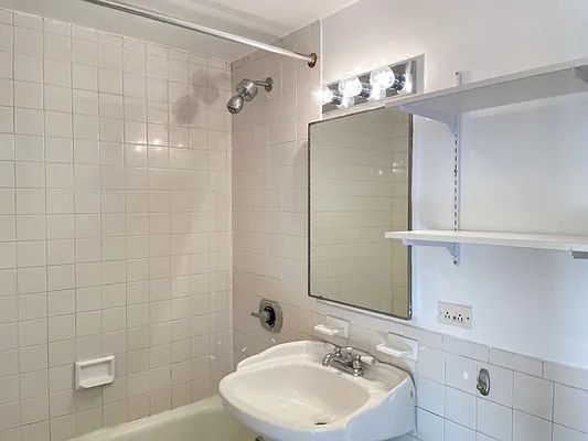 Rented by Steven Corcoran Real Estate | media 3