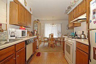 4th image of 5531 Barclay Ct #5531