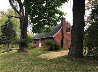 5 Frances Ln, Kerhonkson, NY 12446