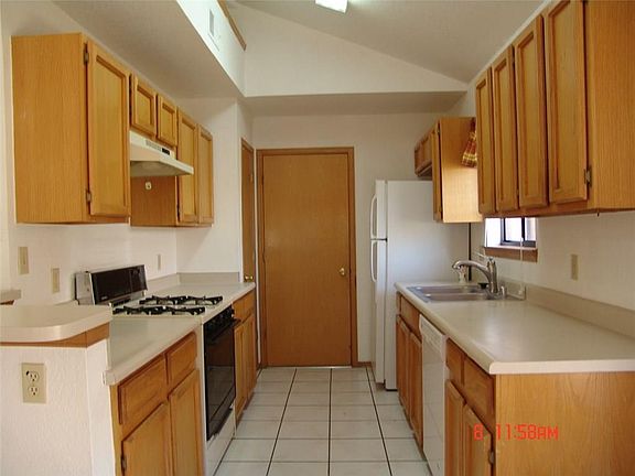 4th image of 4709 Loma Grande Dr
