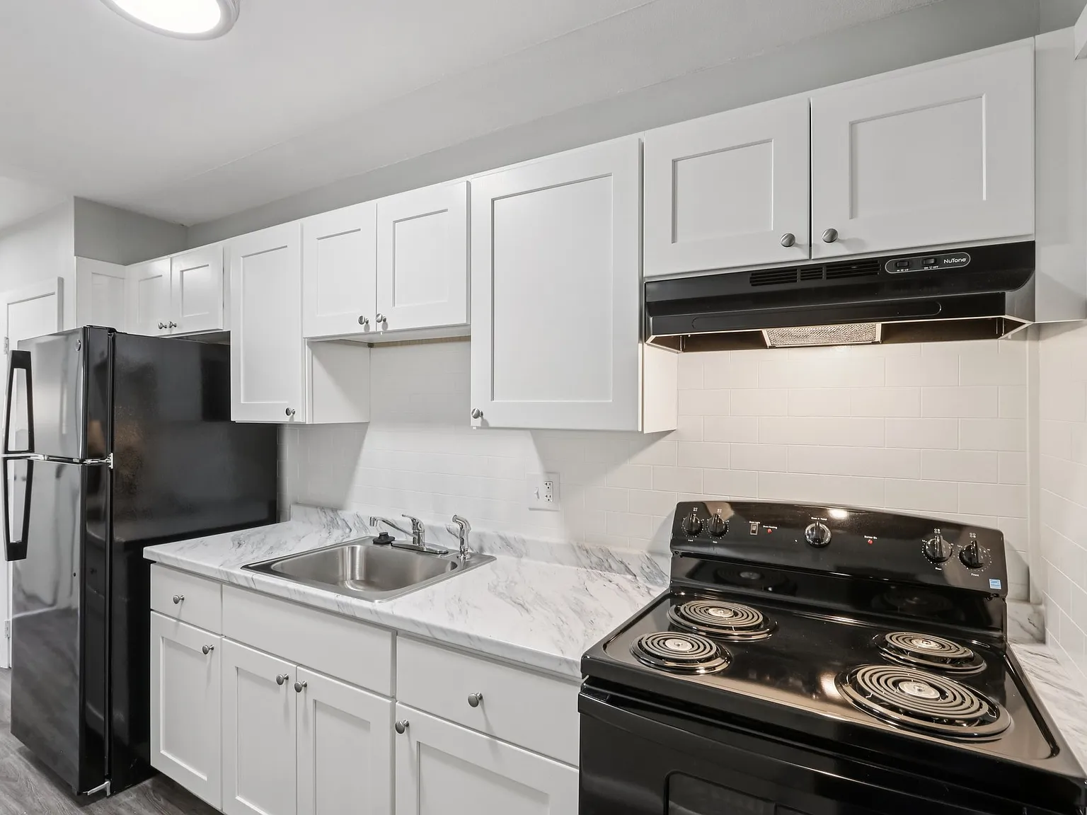 20 Thorn Street — Photo 4