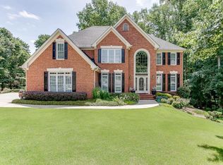 1142 Chadwick Lakes Dr, Lawrenceville, GA 30043