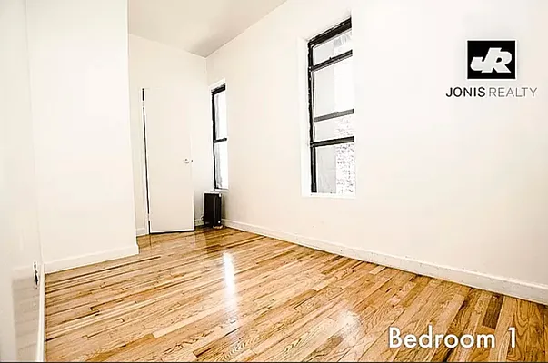 Rented by Jonis Realty | media 3