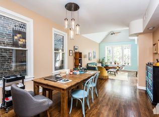 828 W Buckingham Pl #124, Chicago, IL 60657
