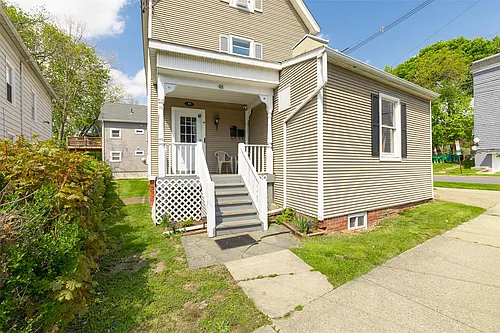 48 Columbia St Photo 1