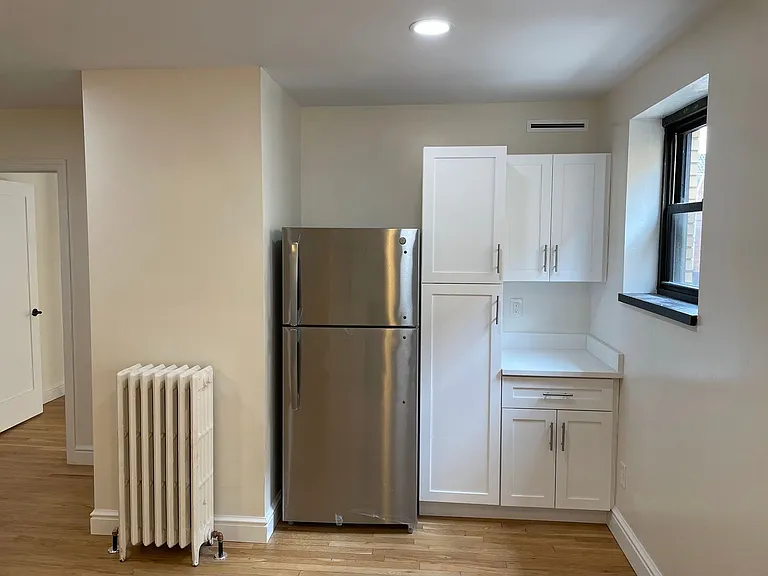 255 Shady Avenue — Photo 9