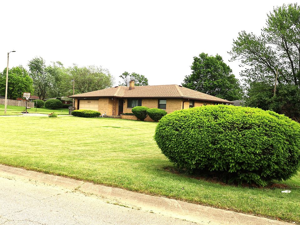 1st image of 2315 Redfern Dr