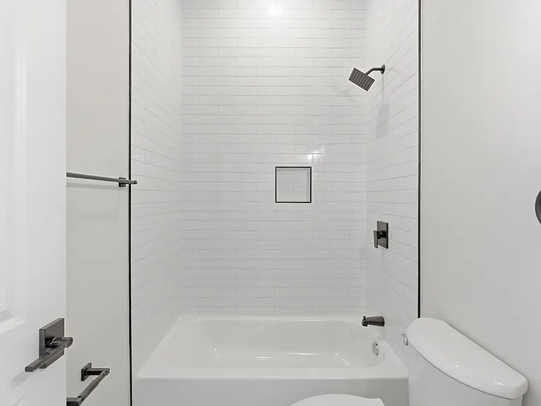 337 S Fremont Ave #1 — Photo 15