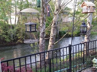 761 S Royal Ave, Eagle Point, OR 97524