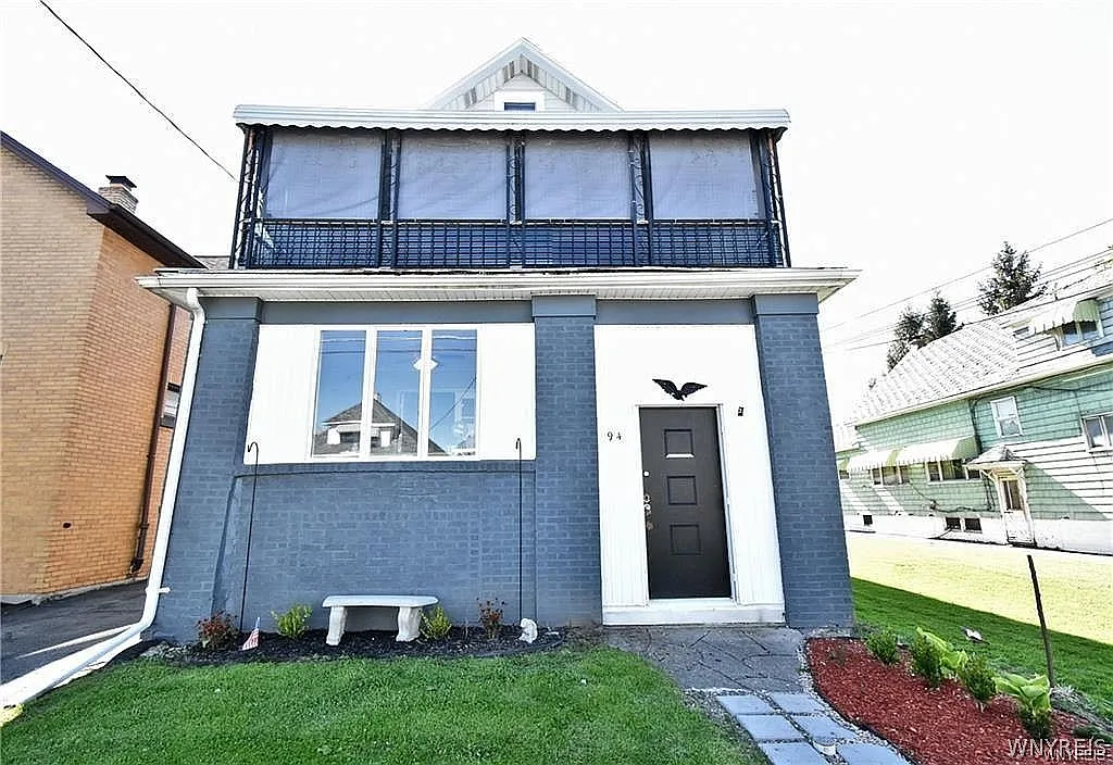 5 bed, 2.0 bath, 2547 sqft, $1,695 — Photo 1