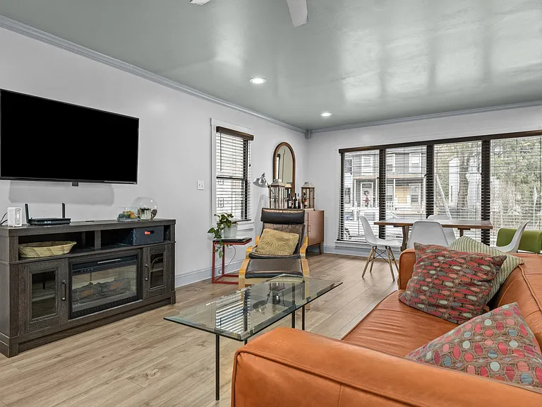 850 Nevin Ave — Photo 14