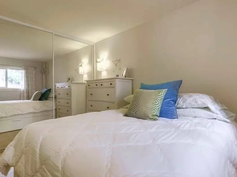 923 Regal Rd #923 — Photo 7