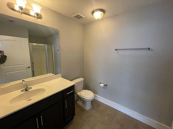 2nd image of 200 W Warren St APT 104
