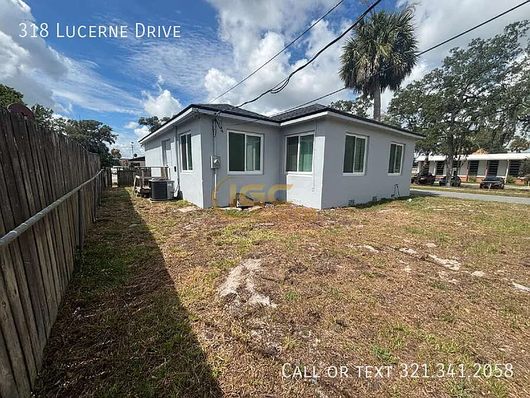 318 Lucerne Dr — Photo 4