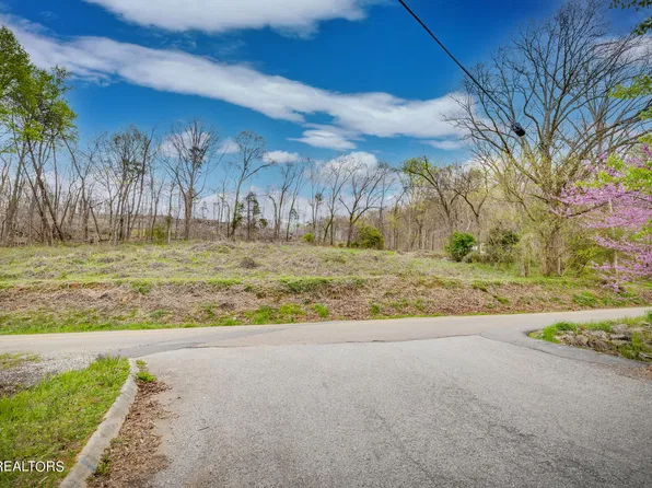 2424 Kidwell Ridge Rd, Morristown, TN 37814