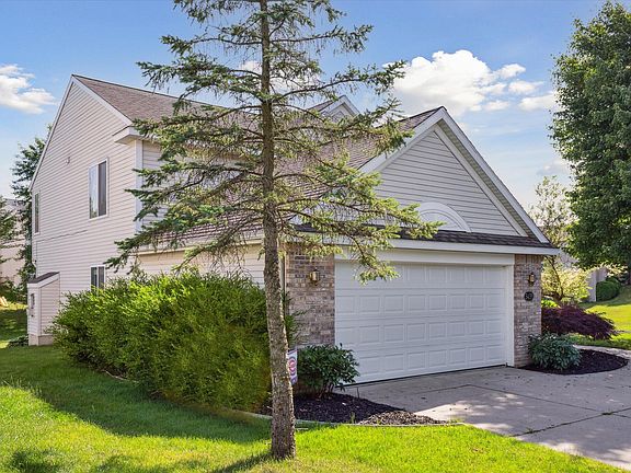 2nd image of 5439 E Heathwood Dr SE