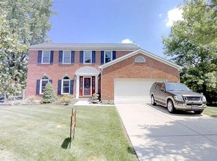 8950 Edgeridge Dr, West Chester, OH