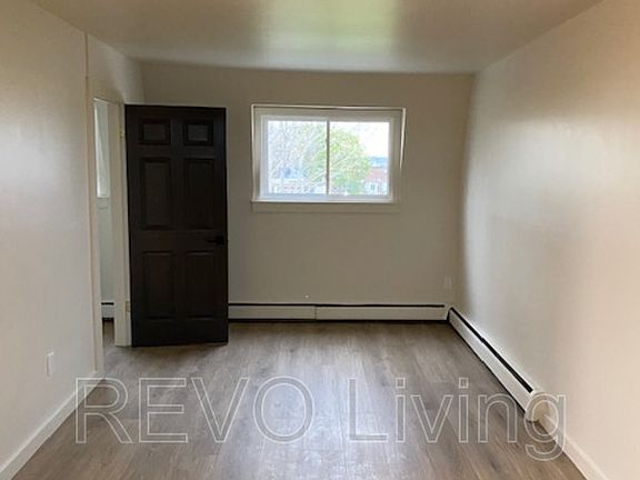 2nd image of 187 Church St Unit 7