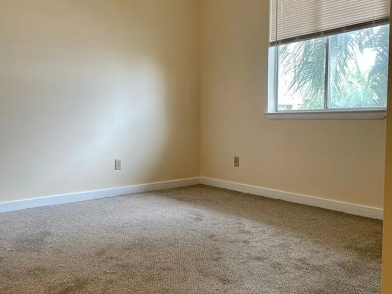 485 Gulf Shore Dr #104 — Photo 8
