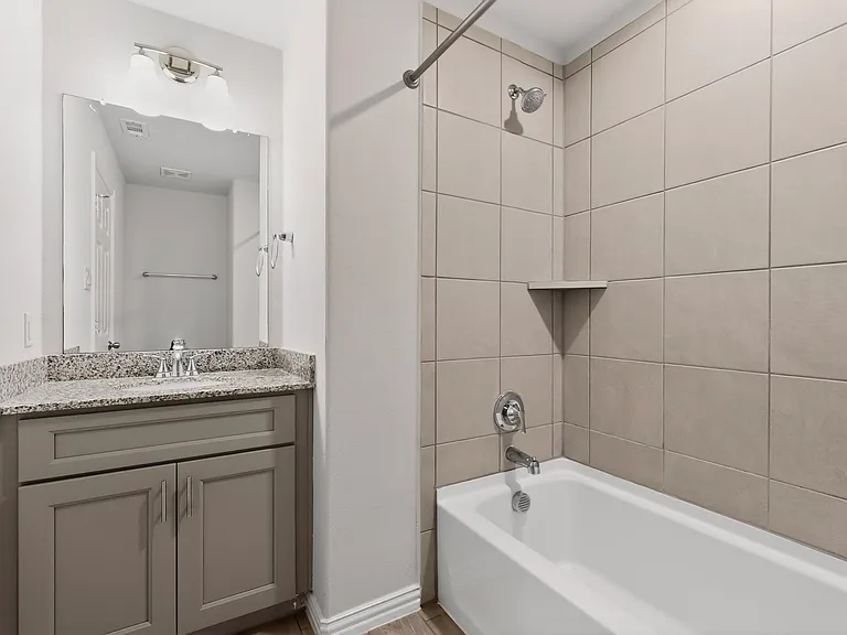 4009 Mockingbird Ln — Photo 14