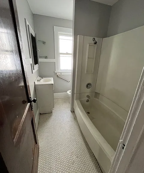 54-56 Hooker St #54 — Photo 5