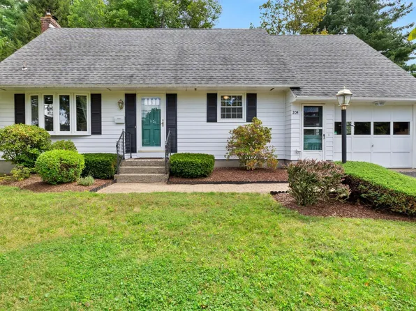 204 Harryel St, Pittsfield, MA 01201