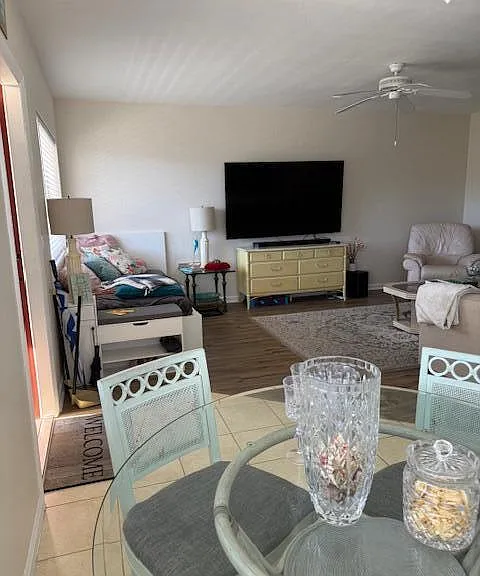 2840 Lake Osborne Dr #202 — Photo 15