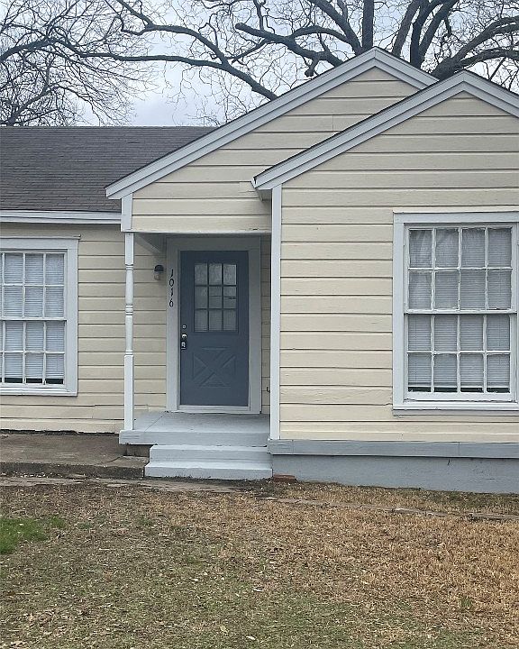1st image of 1016 Pecan Dr