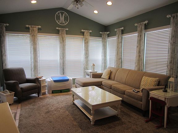 3rd image of 3416 Foxborough Cir