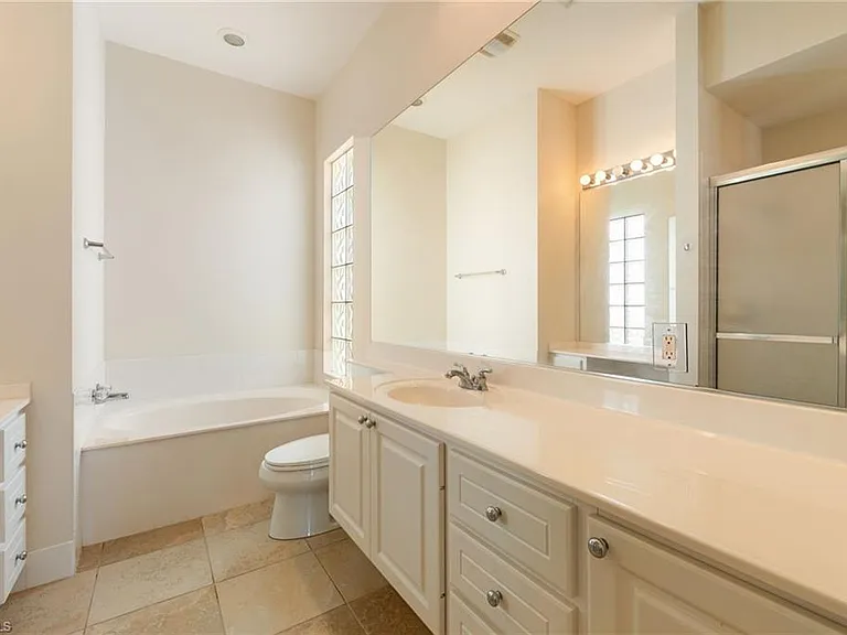 28329 Moray Dr — Photo 24