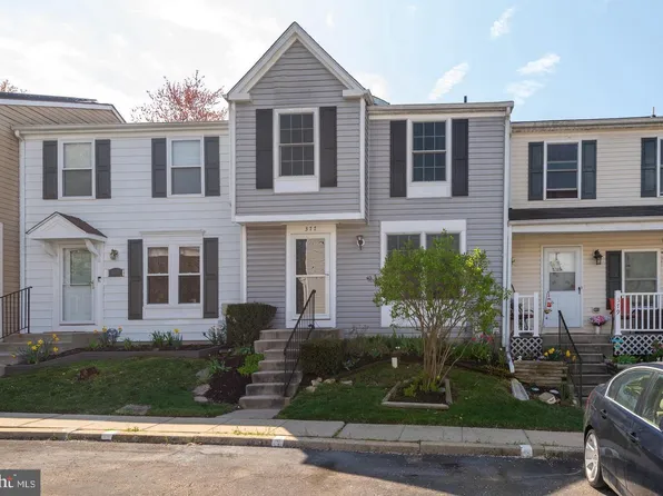 377 Valiant Cir, Glen Burnie, MD 21061