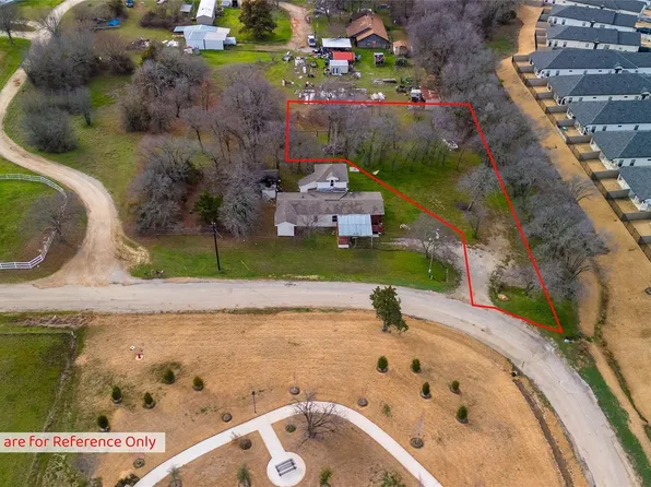 138 E Lloyds Rd, Little Elm, TX 75068