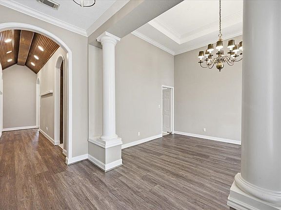 4th image of 2150 Woodsfield