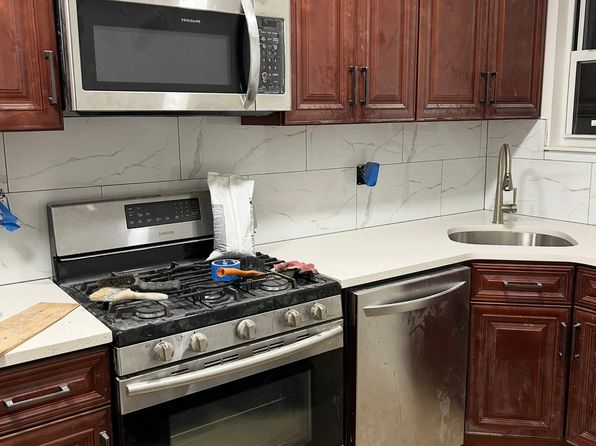 8628 131st St FLOOR 1