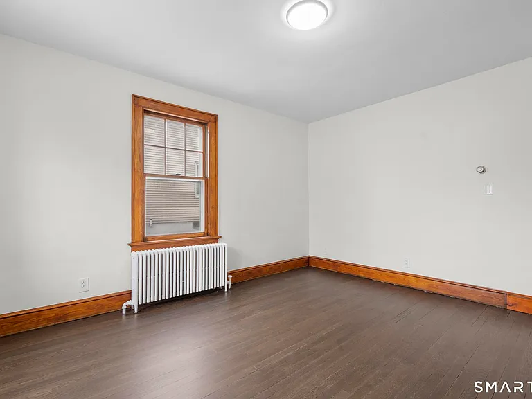 37 Byrneside Ave — Photo 5