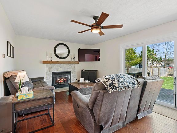 5th image of 5568 Deer Hill Dr