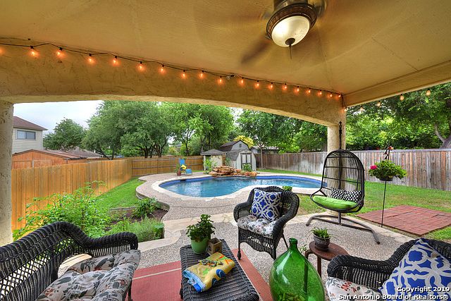 1st image of 10563 Dugas Dr