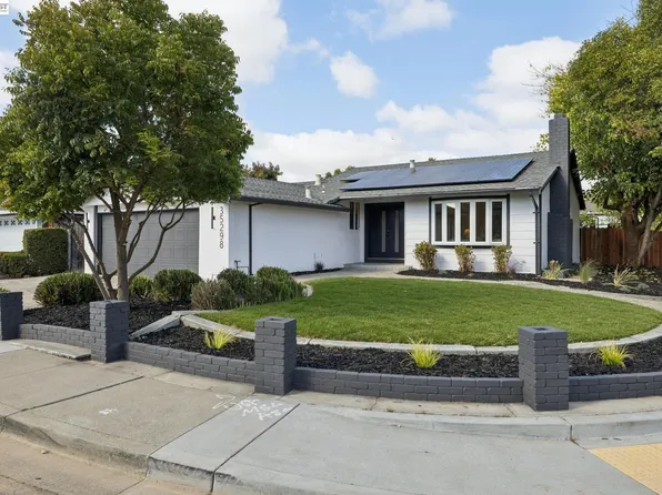 35298 Aquado Ct, Fremont, CA 94536