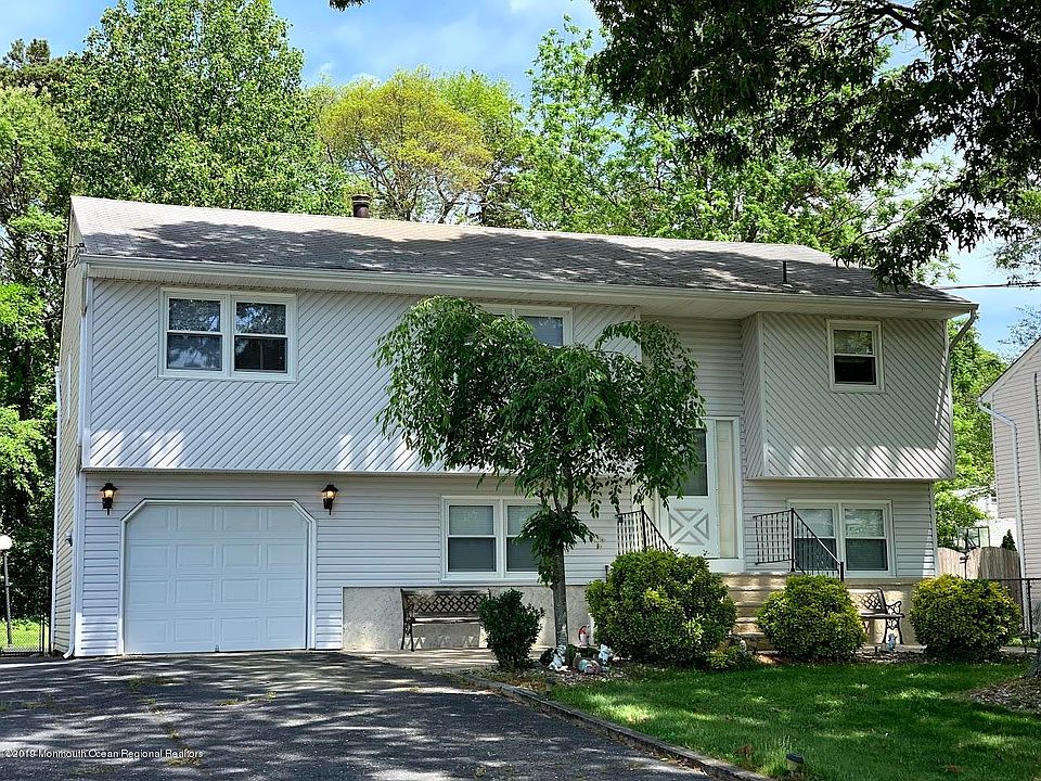 1st image of 111 Elizabeth Ave