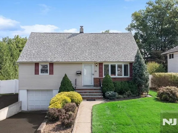 31 Vivian Avenue, Emerson, NJ 07630