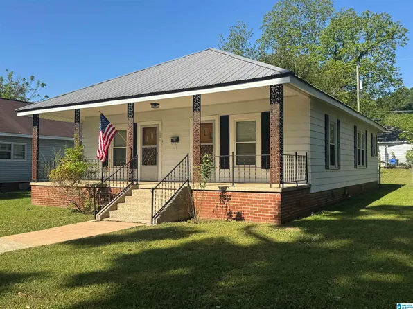 121 Taylor St, Piedmont, AL 36272