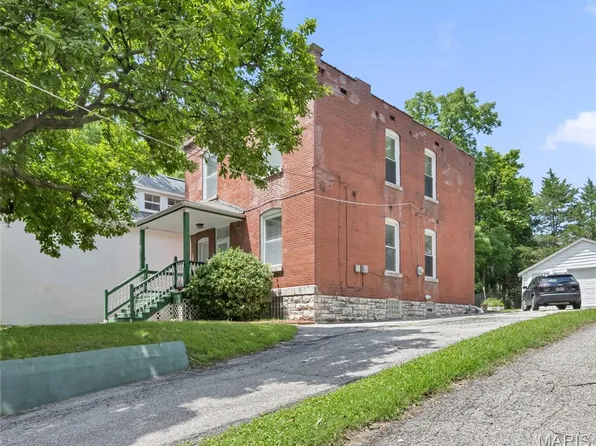 6851 Garner Ave, Saint Louis, MO 63139