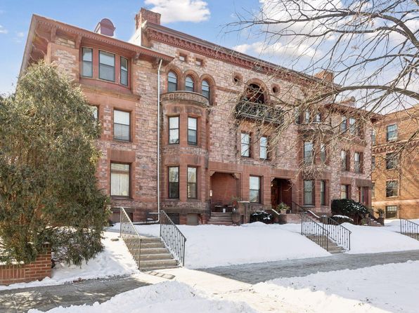 598 Summit Ave APT 1, Saint Paul, MN 55102