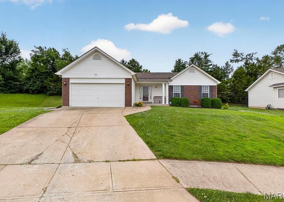 1st image of 1910 Bonnie Brook Ln
