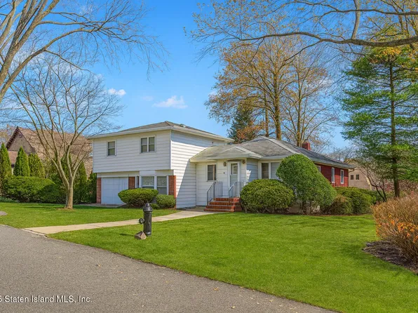 35 Shawnee Street image 4 of 24